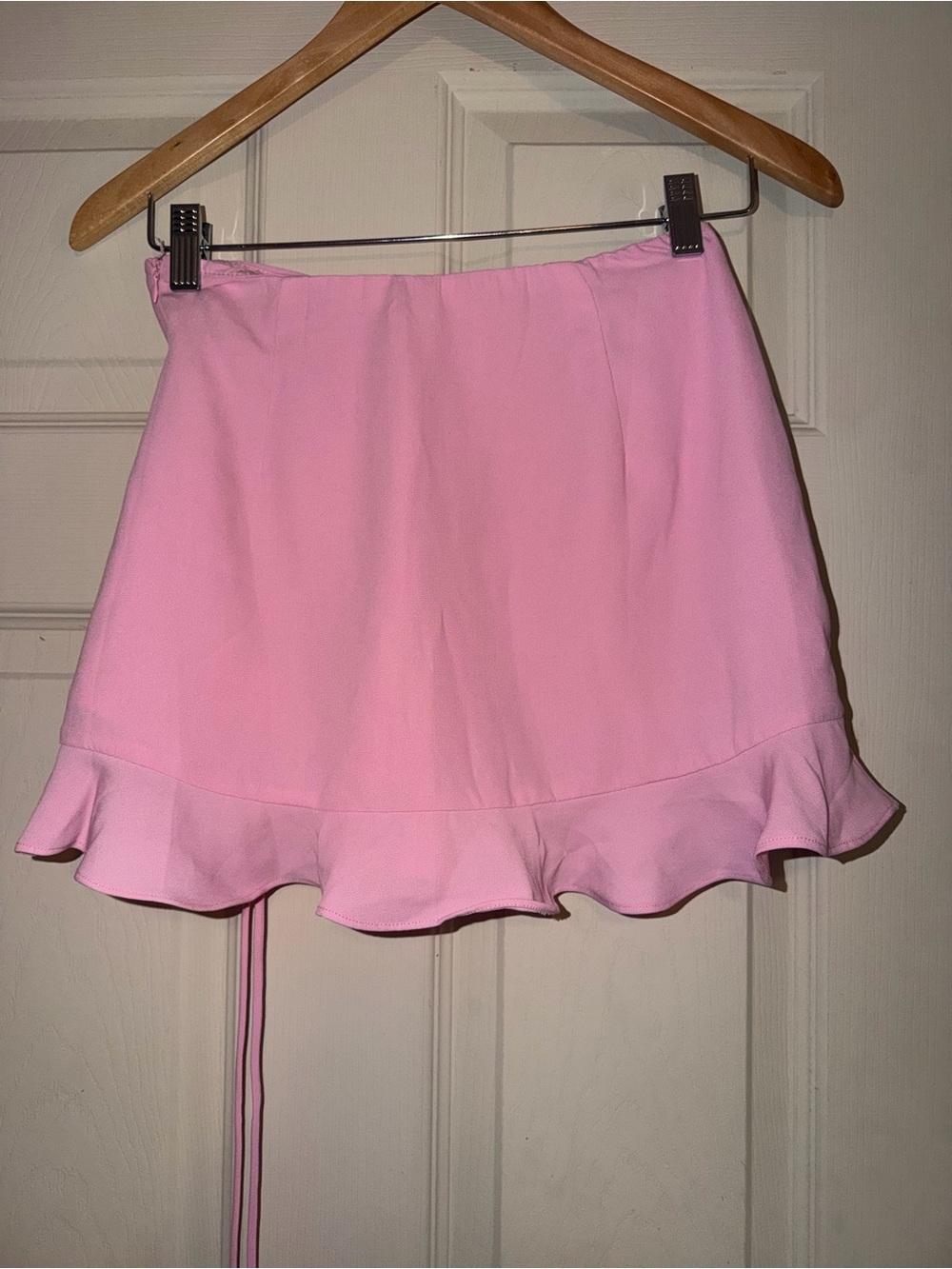 American threads Pink Ruched Ruffle Mini skirt - Picture 2 of 4
